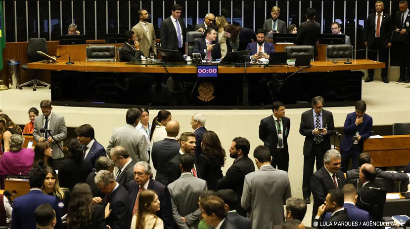Substitutivo de Derrite limita atuação do MP, dizem especialistas