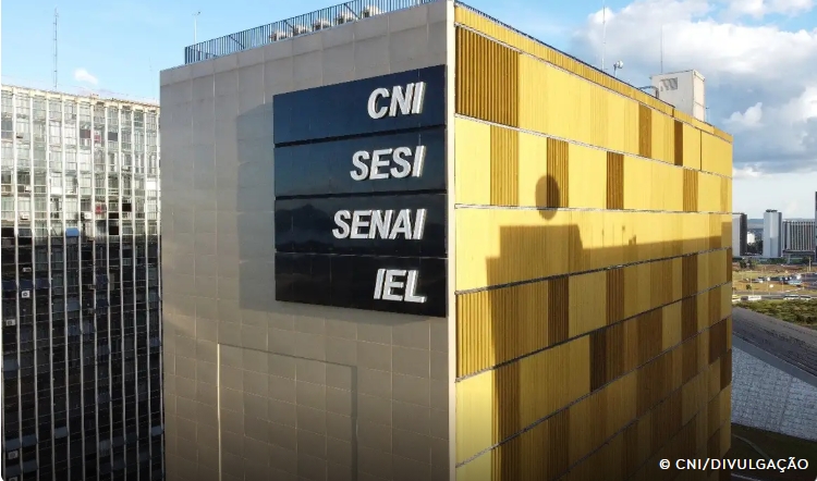Confiança da indústria atinge menor nível desde 2020