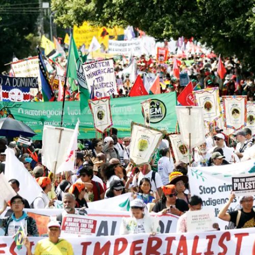Marcha pelo Clima reúne 70 mil e leva força amazônica às ruas de Belém