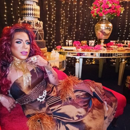 Rihanna Riker é uma criação de Bruno Moore